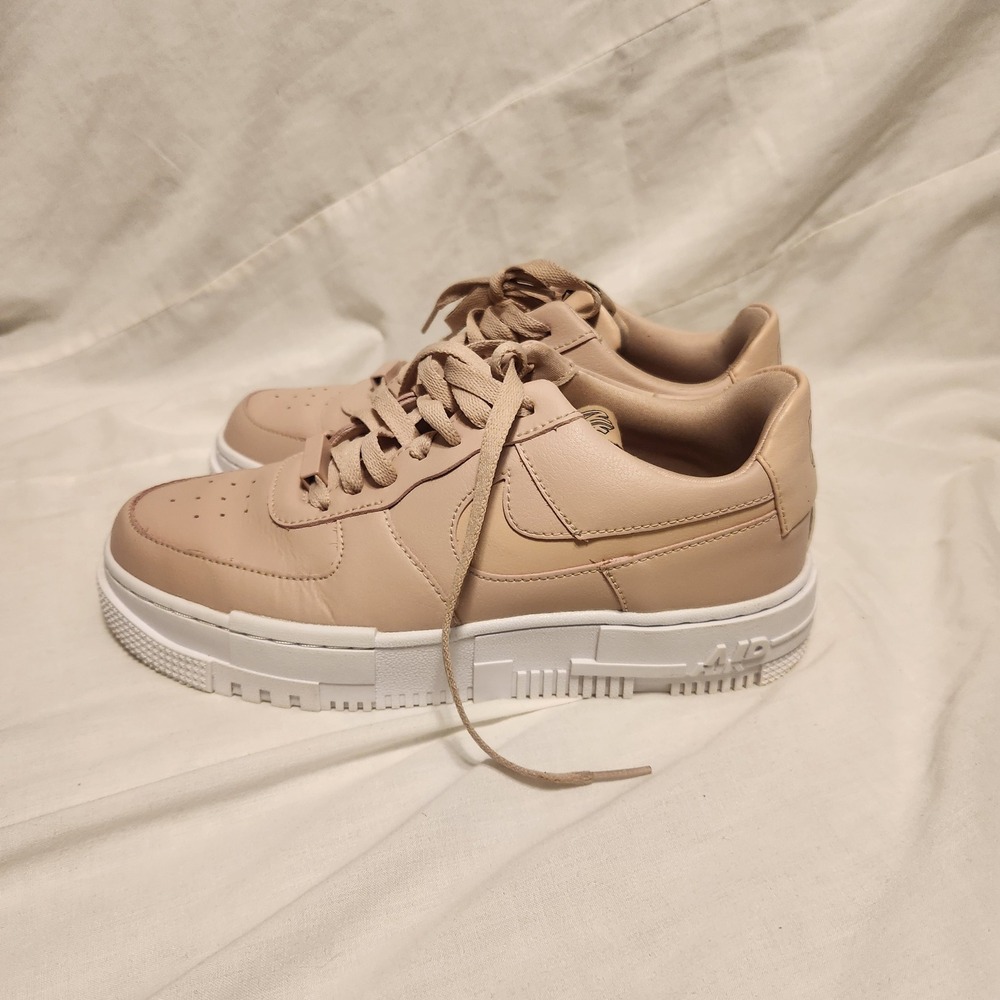 Nike Air Force 1 Pixel Particle Beige Womens Sneakers CK6649-200 Size 9 - Picture 2 of 8